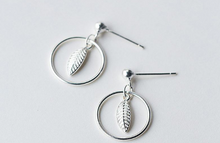 Load image into Gallery viewer, Round Feather Drop Dangle Earrings
