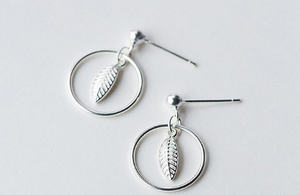 Round Feather Drop Dangle Earrings