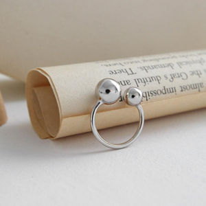 Double Ball Ring